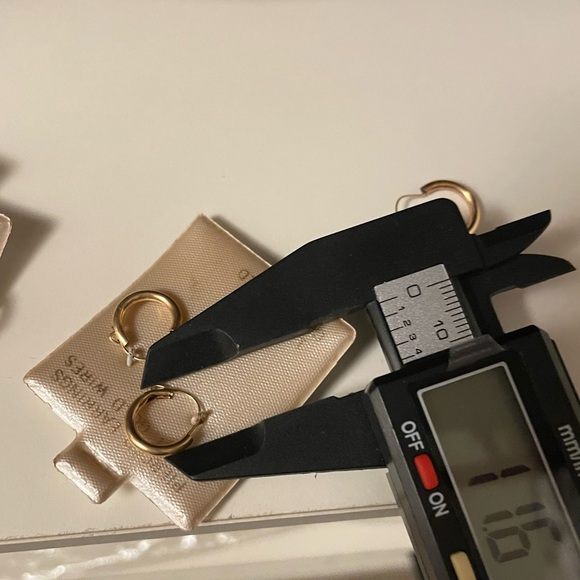 NEW OS 1960s 14kt solid yellow gold wires pierced hoop earrings VTG Mid Century - Picture 7 of 7